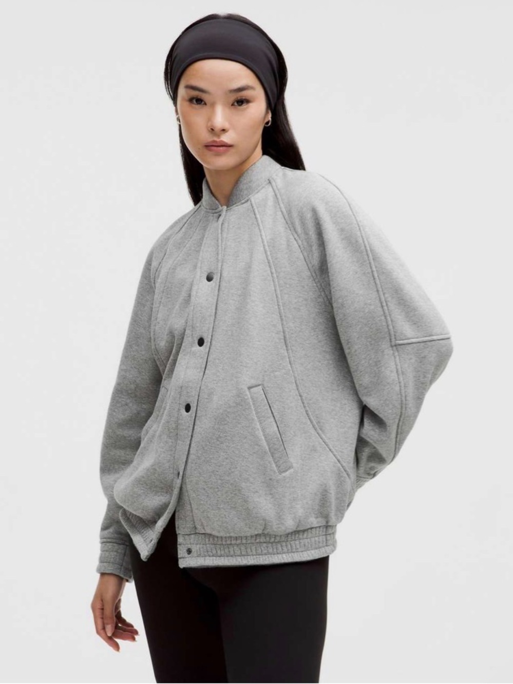 Lululemon Scuba Oversized Varsity Jacket *Plush
Heathered Medium Grey